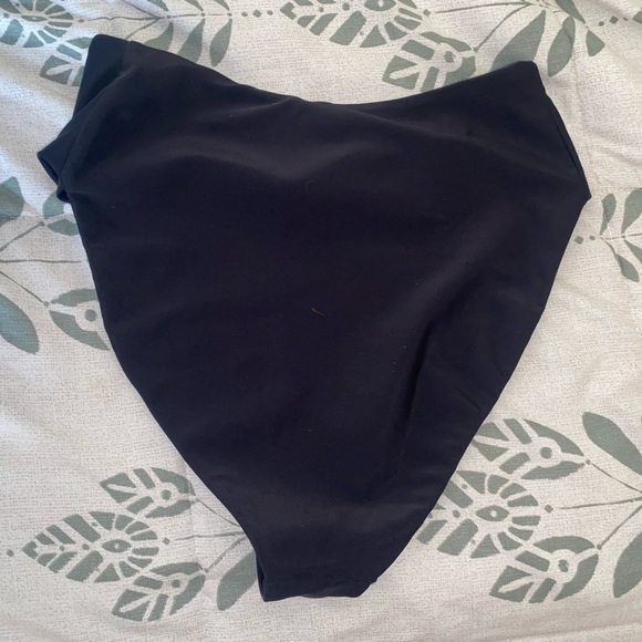 Veronica Beared Bikini Bottom - Picture 5 of 5